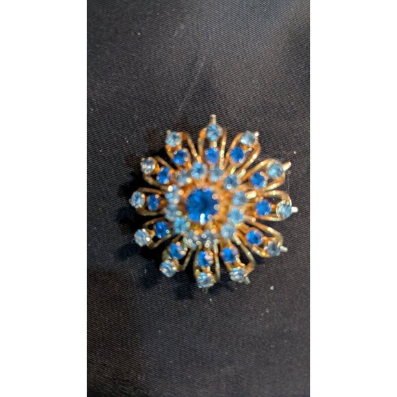 vintage Coro Cosmic Starburst Brooch Pin  Blue  Clear Rhinestones 2" - Picture 5 of 8